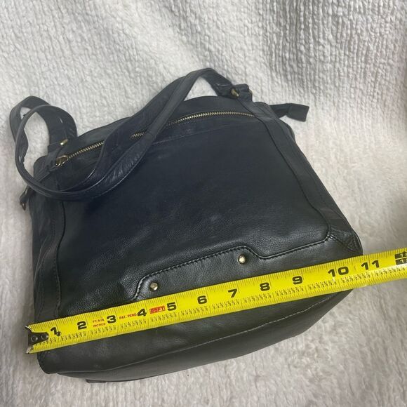 Great American Leather Works Black Leather Shoulder Bag brass tone hardwares - Picture 8 of 11